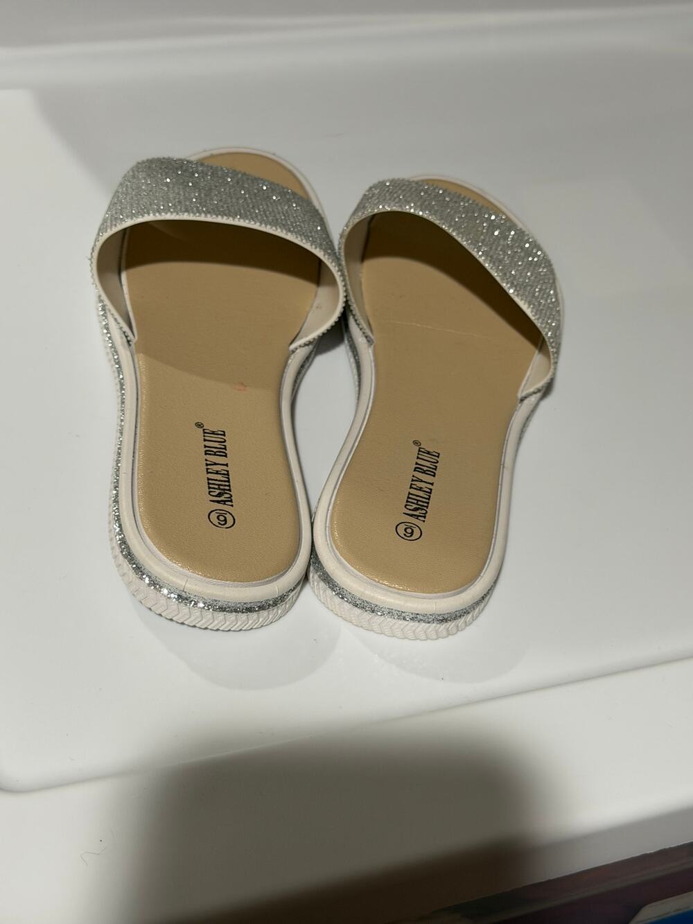 Ashley Blue size 6 sandals